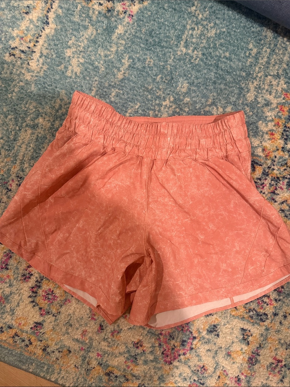 size 6 Lululemon stonewashed coral shorts